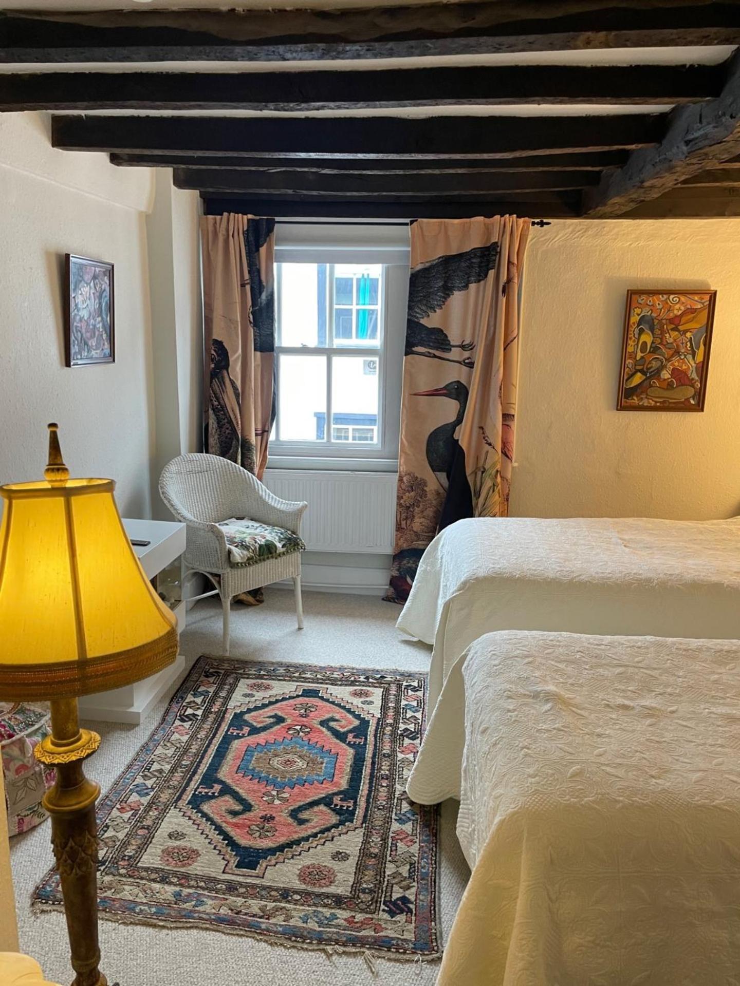 The Totnes Guest House. Upstairs At Zappa'S Exterior photo
